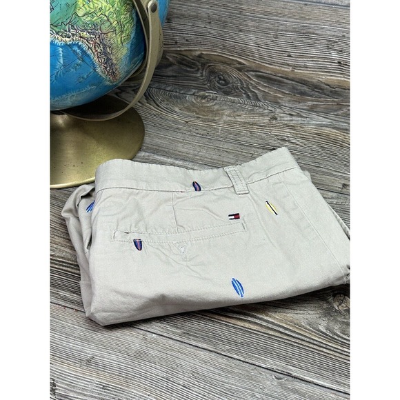Tommy Hilfiger Mens 38 Tan All Over Surfboard Print Casual‎ Shorts (C6) - Picture 8 of 8